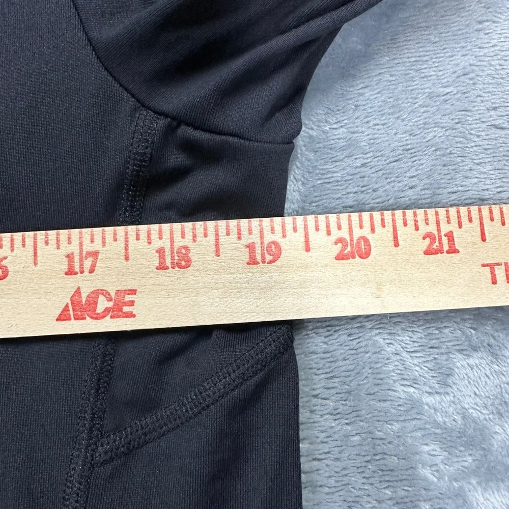 Bogner Mens Black Quarter Zip Performance Ski Base Layer Top Size Medium 48